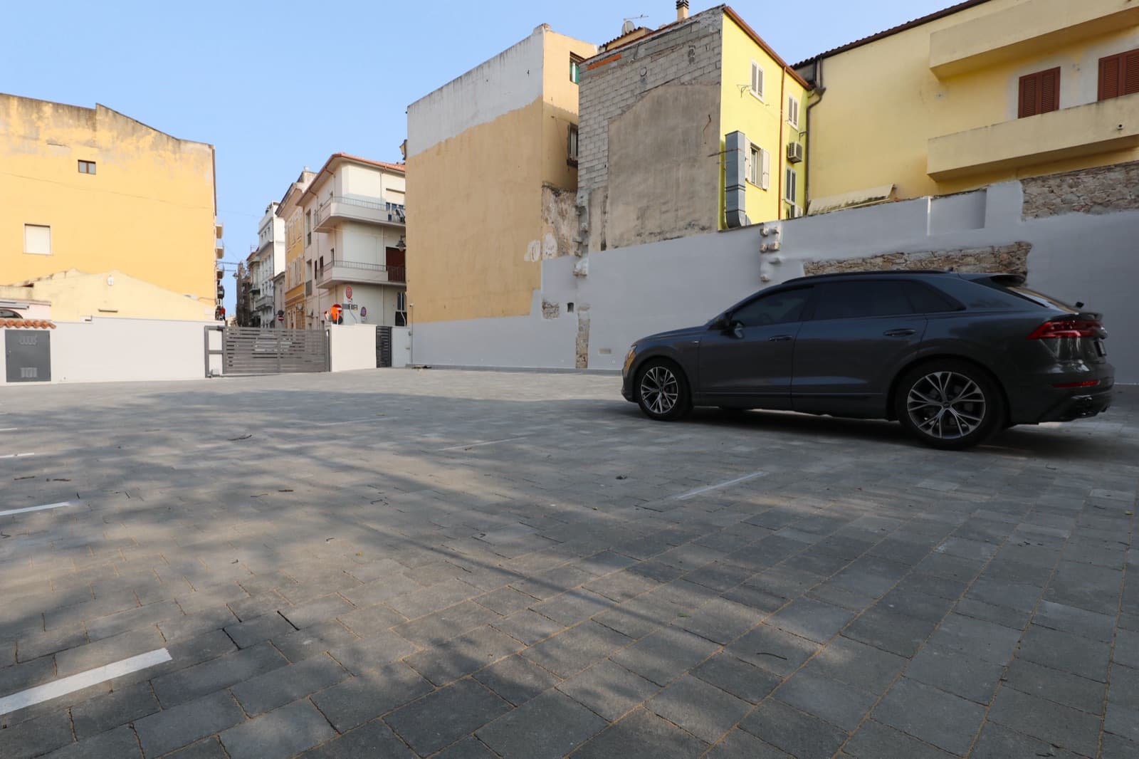 Olbia Parking, lit and secure